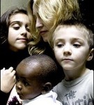 Мадонна з дітьми